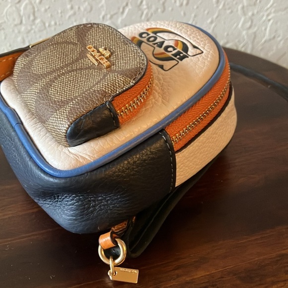 Coach: Mini Court Backpack Bag Charm/Keychain- Signature Canvas- Gold tone - Picture 10 of 16